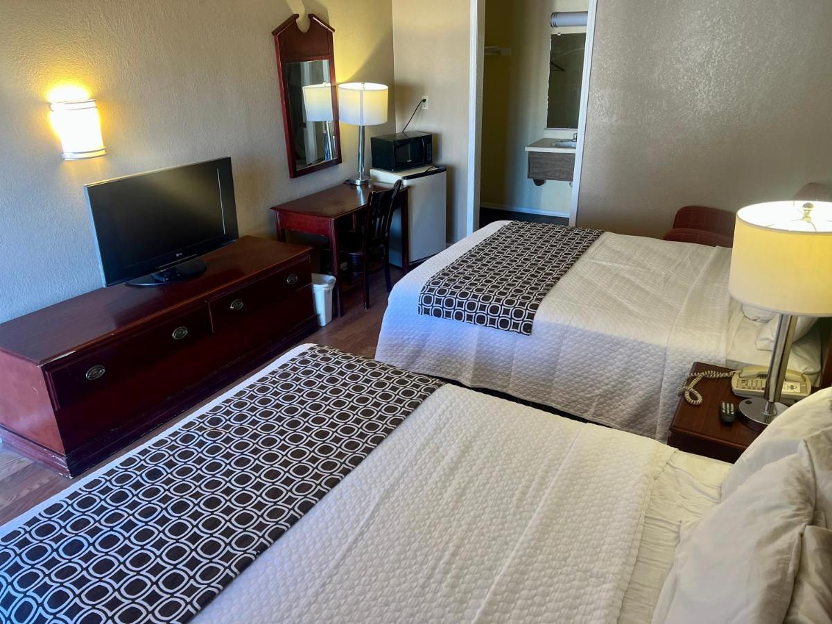 Park Avenue Inn & Suites Victorville Bagian luar foto
