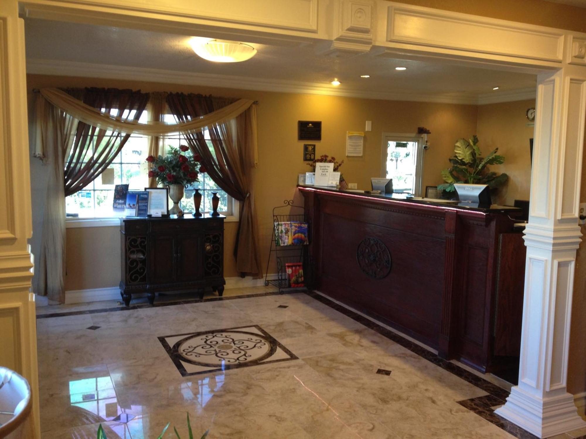 Park Avenue Inn & Suites Victorville Bagian luar foto