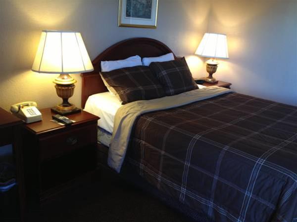 Park Avenue Inn & Suites Victorville Bagian luar foto
